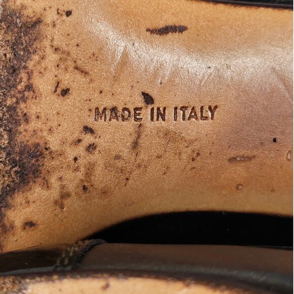 SALVATORE FERRAGAMO WOMEN’S BROWN PUMP – SIZE 3.5B – BRONZE PATENT TOE & GANCINI - Picture 9 of 14